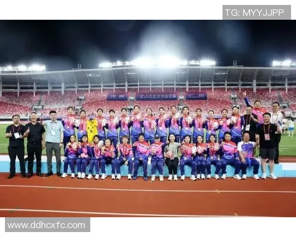 四川与上海在全运会的激烈对决展现体育精神与团队合作的完美结合 四川与上海在全运会的激烈对决展现体育精神与团队合作的完美结合