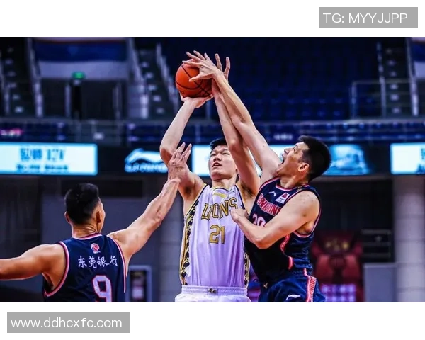 戈竞技与巴西国际的激烈对决谁能在这场较量中笑到最后 戈竞技与巴西国际的激烈对决谁能在这场较量中笑到最后