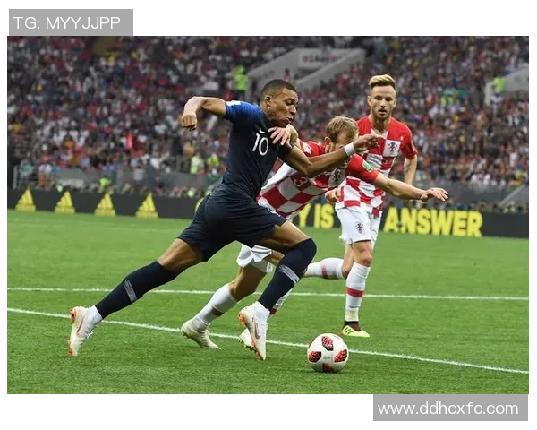 法国与玻利维亚友谊赛精彩回顾双方球员表现与战术分析